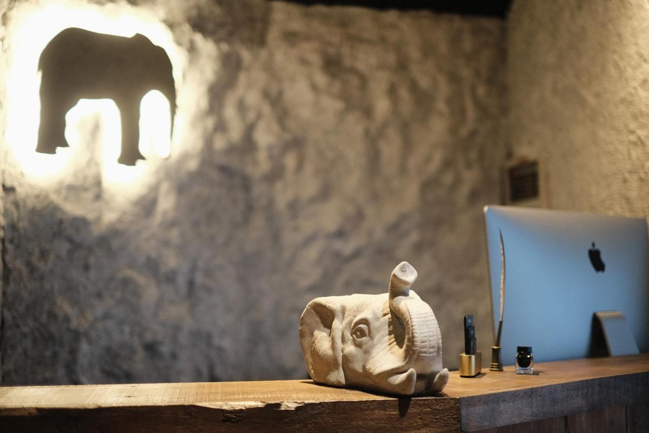 Hotel Elephant Пусан Экстерьер фото